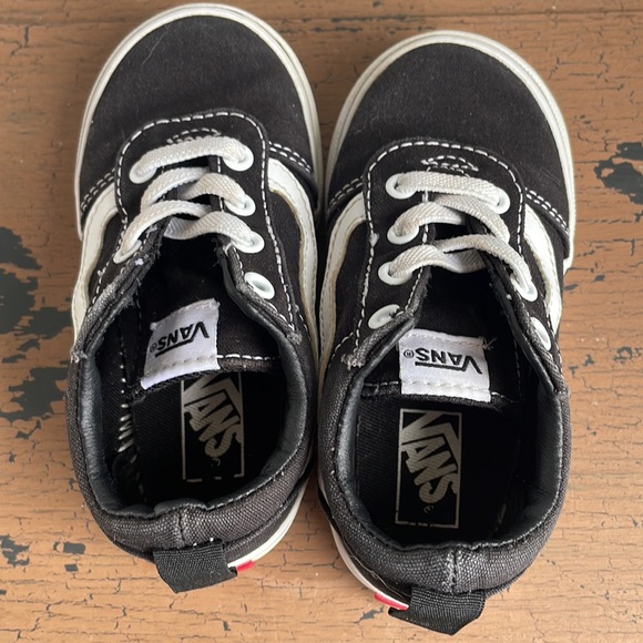 Vans Old Skool Shoes Sneakers Toddler Size 7 Black and White Lace Up - Picture 7 of 8